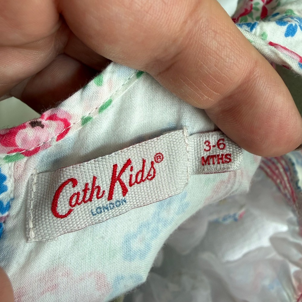 Cath Kids London Floral Smocked Baby Dress and Diaper Cover Set 3-6 Months - Picture 4 of 5